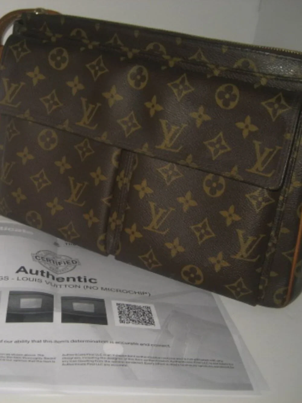 Louis Vuitton Monogram Viva Cite GM Shoulder / Handbag Purse Double Pouch bag